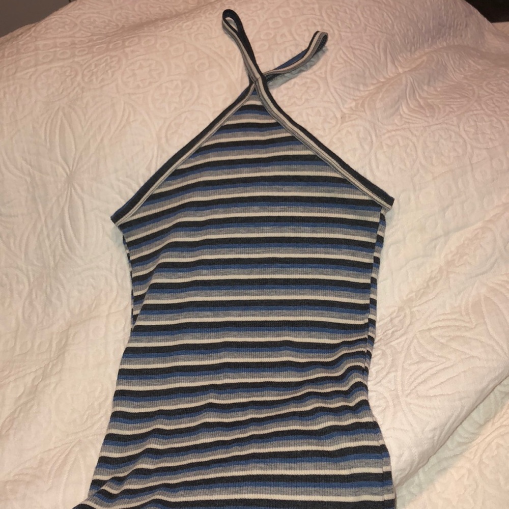 Cross neck tank top ( xs )